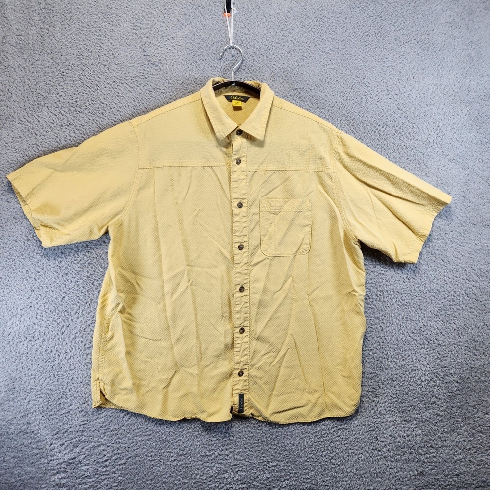 Cabelas Button Up Shirt Mens Size XL Reg Short Sleeve Business Causal Pocket
